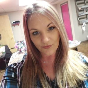 Meet your Posher, Mandie